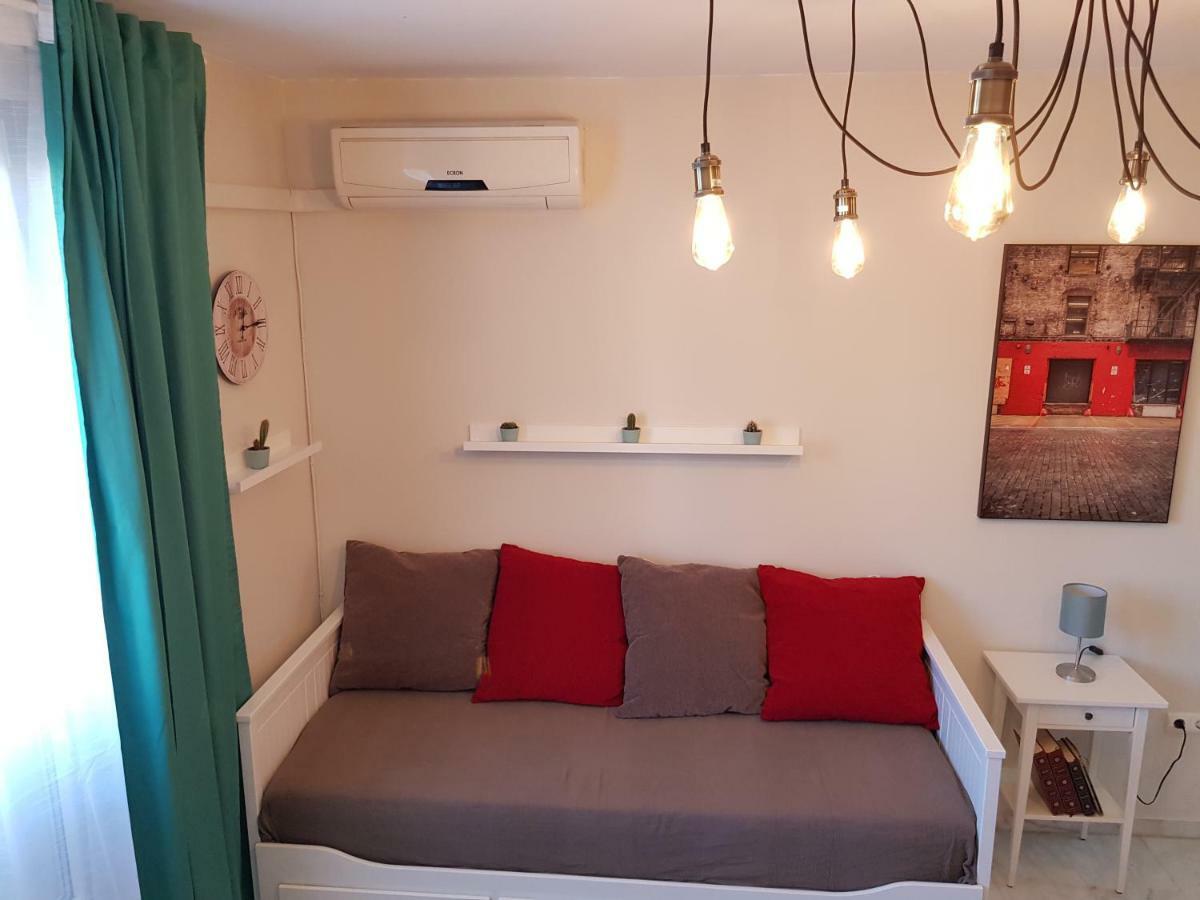 **** Genuar Apartments Malaga Center Exterior photo